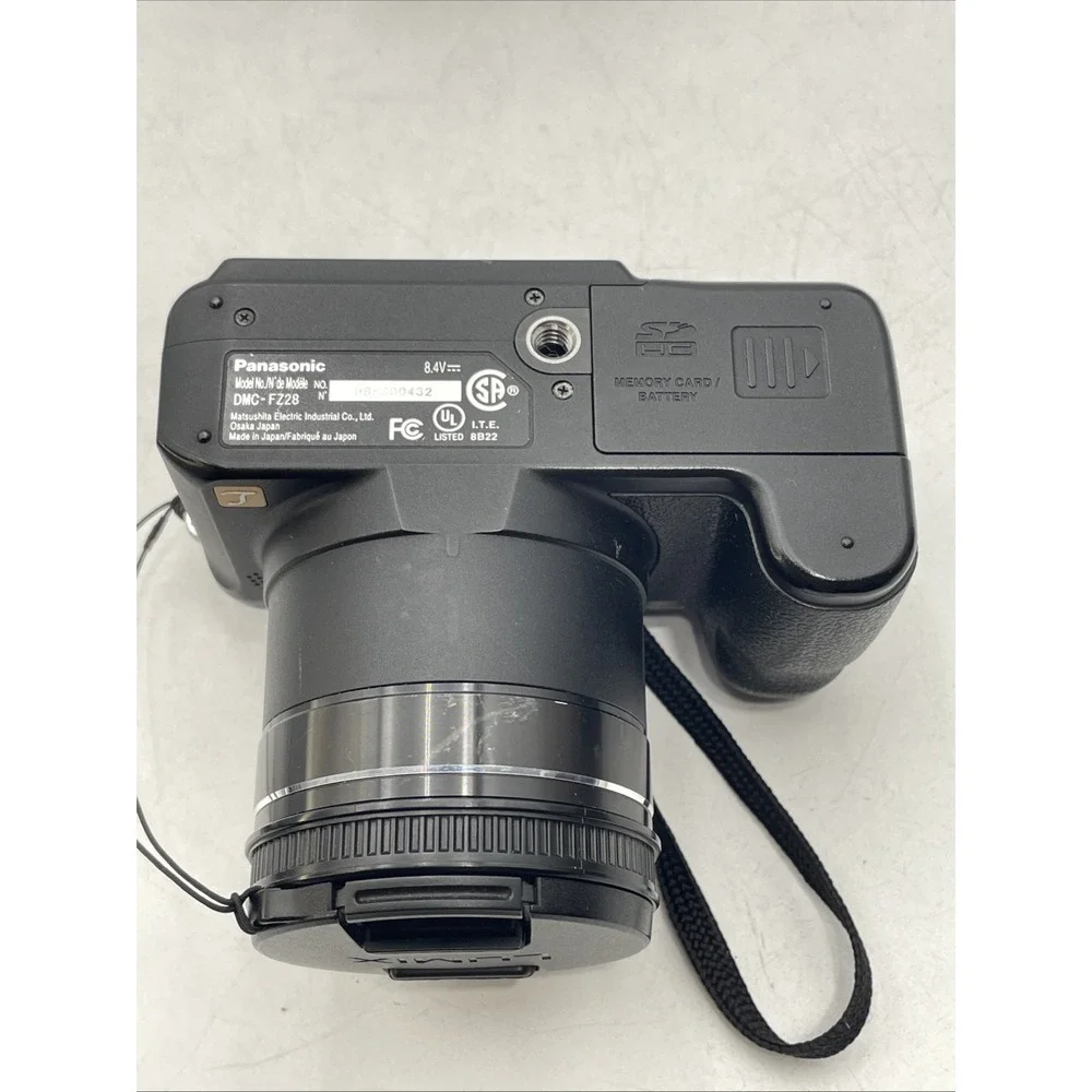 PANASONIC Lumix DMC-FZ28 Digital Camera 10MP / 18X Zoom+Battery+Charger+SD Card